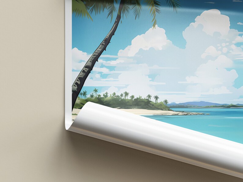 Pu&ograve; includere: Un'illustrazione digitale di una scena di spiaggia tropicale con una palma in primo piano, nuvole bianche in un cielo blu e un oceano turchese con una spiaggia sabbiosa in lontananza.