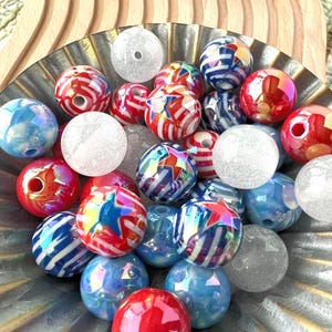 16mm Patriotic Stars and Stripes Iridescent Round Bead Mix | Red White Blue Acrylic | QTY: 10/20 beads