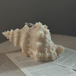 Świeca Jumbo Sea Shell: Organiczny wosk sojowy, letni wystrój domu