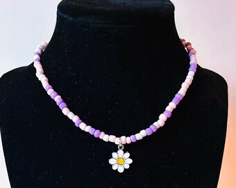 Daisy Necklace | Handmade Seed Bead Necklace!
