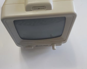 télévision vintage 5" noir et blanc portable