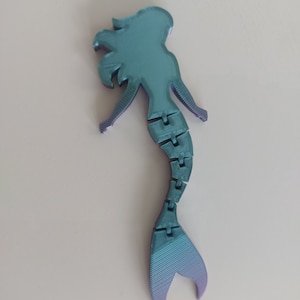 Sirène imprimée en 3D avec queue articulée (en mouvement) décoration de jouet fidget belle et amusante