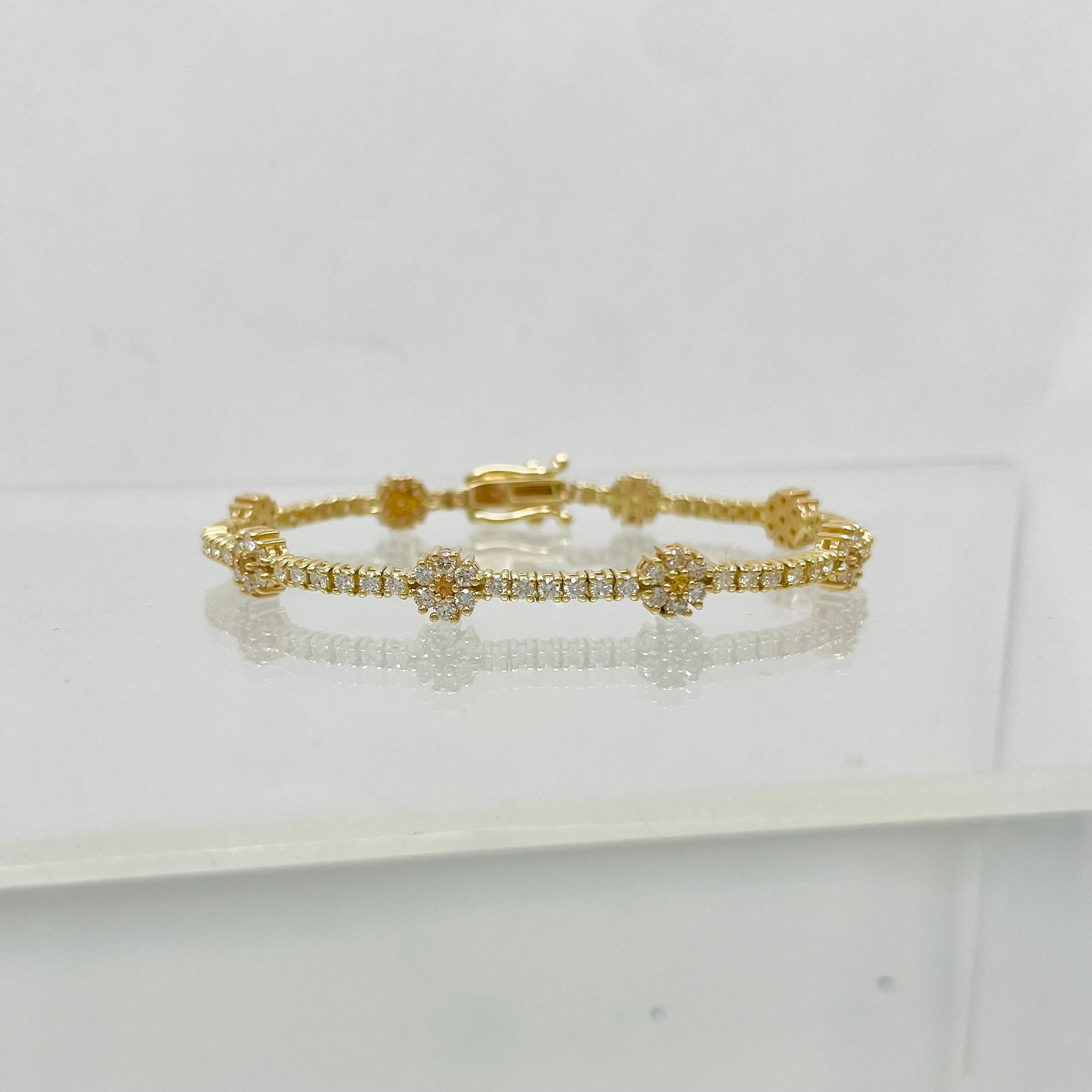 ダイヤモンドフラワーテニスブレスレット - Etsy 日本