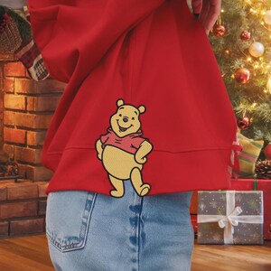 Niedlicher Honig-Bär-Seitenbogen-Stickerei-Sweatshirt-Design, Film-Seitenschleife-Digital-Datei, trendige Seitenschleife-Weihnachten