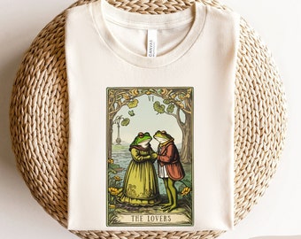 Frog & Toad The Lovers Tarot Card T-Shirt, Cottagecore Book Lover Shirt, Valentine's Day Gift, Goblincore Shirt, Tarot Art
