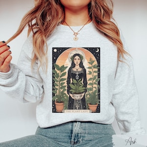 Sudadera Plant Lady, suéter de cartas de tarot brujo, regalo amante de las plantas, camisa de jardinería, camisa de jardinero, camisa de mamá planta celestial, regalos de brujas