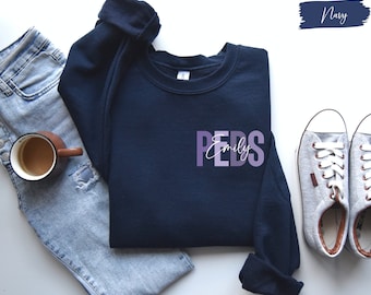 Sweat-shirt pédiatrique, sweat-shirt infirmière personnalisé PEDS, pull pédiatrique, chemise infirmière pédiatrique, col rond mignon pédiatre, cadeau infirmière pédiatrique