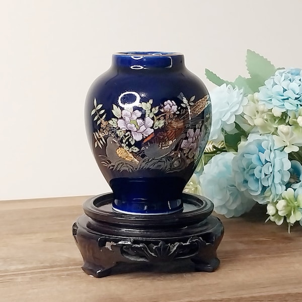 Vintage Mini Chinoiserie Chinese Vase Pheasants Blue Vessel China Hamptons GM Grand Millennial Ornament Decor