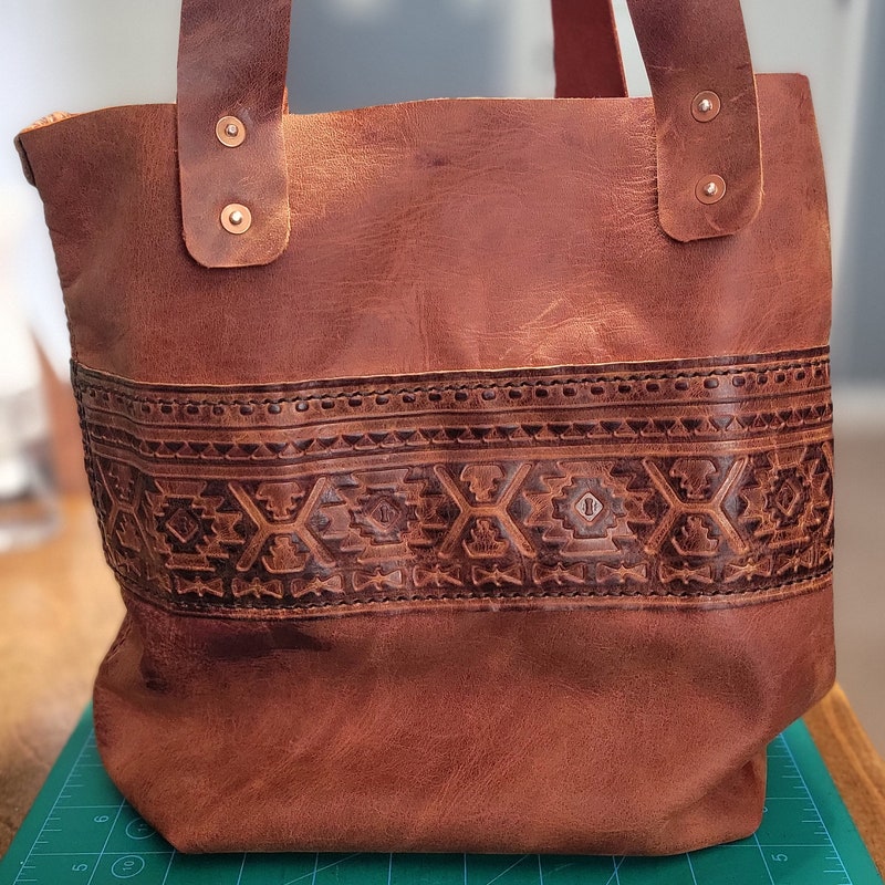 Cheese Pattern Print Leather Tote Bag main image 1