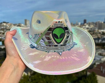 Aangepaste disco cowgirl-hoed: strass alien, holografisch ravehoedfestival