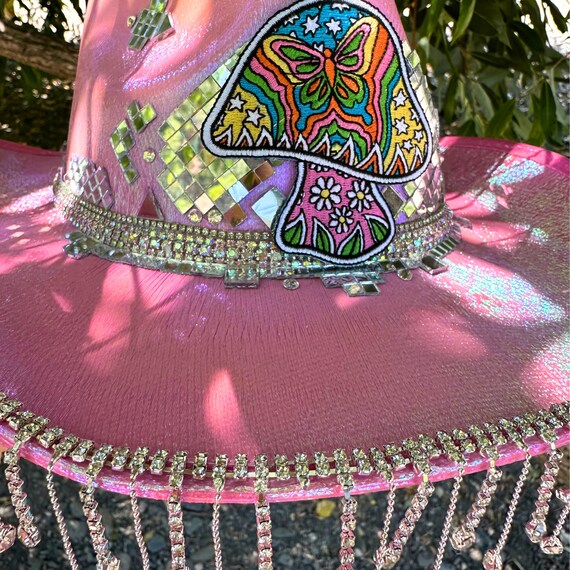 Disco Cowgirl Hat: Iridescent Pink Rhinestone, Mushroom  display picture 1