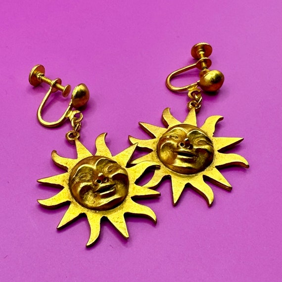 ALVA STUDIOS Vintage Sun Screw-Back Earrings, gol… - image 1