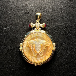 Medusa carved mother of Pearl necklace pendant in gold vermeil