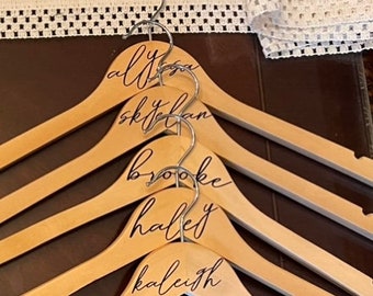 Personalized Wedding Hanger, Custom Bridal Dress Hanger, Bride Name Hanger, Wedding Dress Hanger, Bridal Shower Gift, Bridesmaid Hanger