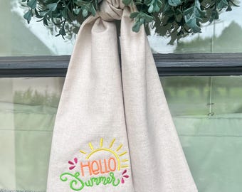 Embroidered Linen Wreath Sash: Personalized Home Decor Gift