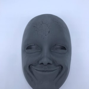 Masque sourire série chair de poule
