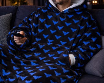 Nightwing Hooded Blanket, Oversized Sherpa Wearable Blanket, Gotham Night Ops Cozy Gift for Him, DC Fandom Blanket Batman Hoodie