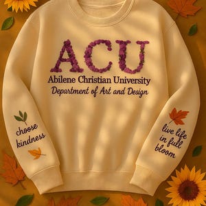 Benutzerdefiniertes College gesticktes Sweatshirt, Blumenbrief bestickter Hoodie, College-Hochschule und Highschool Rundhalsausschnitt, Abschlussgeschenk für Freund