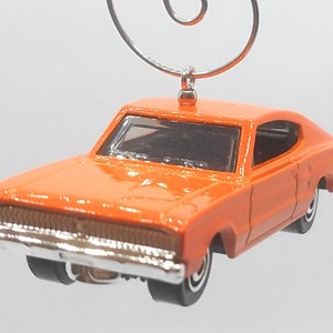 M2 Machines 1966 Dodge Charger Gasser Coca-Cola Christmas Polar