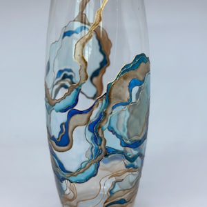 Handbemalte abstrakte Vase in blau und gold: Küstenozean