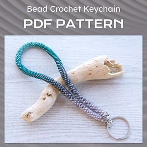 Ombre Bead Crochet Keychain pattern, Gradient Key holder pattern, PDF silver emerald wristlet key fob, PDF DIY modern key chain pattern