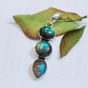 Labradorite Pendant~ 925 Sterling Silver~ Gemstone Pendant~ Blue Flash Labradorite Pendant~ Labradorite Jewelry~ Gift for Women*******