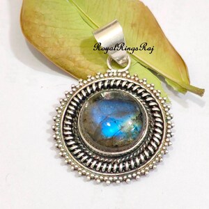 Pendentif en argent labradorite flash bleu Pendentif en argent sterling 925, bijoux en argent, pendentif de créateur, cadeau fait main, bijoux de pierres précieuses de guérison