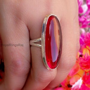 Mest populära ringen, vacker granat ädelstensring, 925 sterlingsilverring, statementring, handgjord ring, stor granatring, present till henne