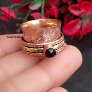 100% Pure Copper Wire Ring, Black Onyx Gemstone Ring, Copper Spinner Ring, Handmade Copper Jewelry Ring, Meditation Ring, Fieger Copper Ring