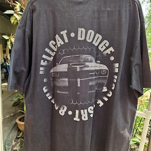 Dodge Challenger SRT Hellcat T-Shirt XL | Muscle Car Tee | American Car Lover Gift | Automotive Graphic Shirt