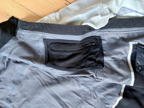 Peak Performance Gore-Tex Soft Shell Size M Vinta… - image 5