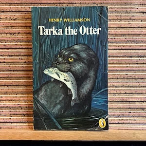 Tarka the Otter: Vintage UK Paperback, 1974 Puffin Edition
