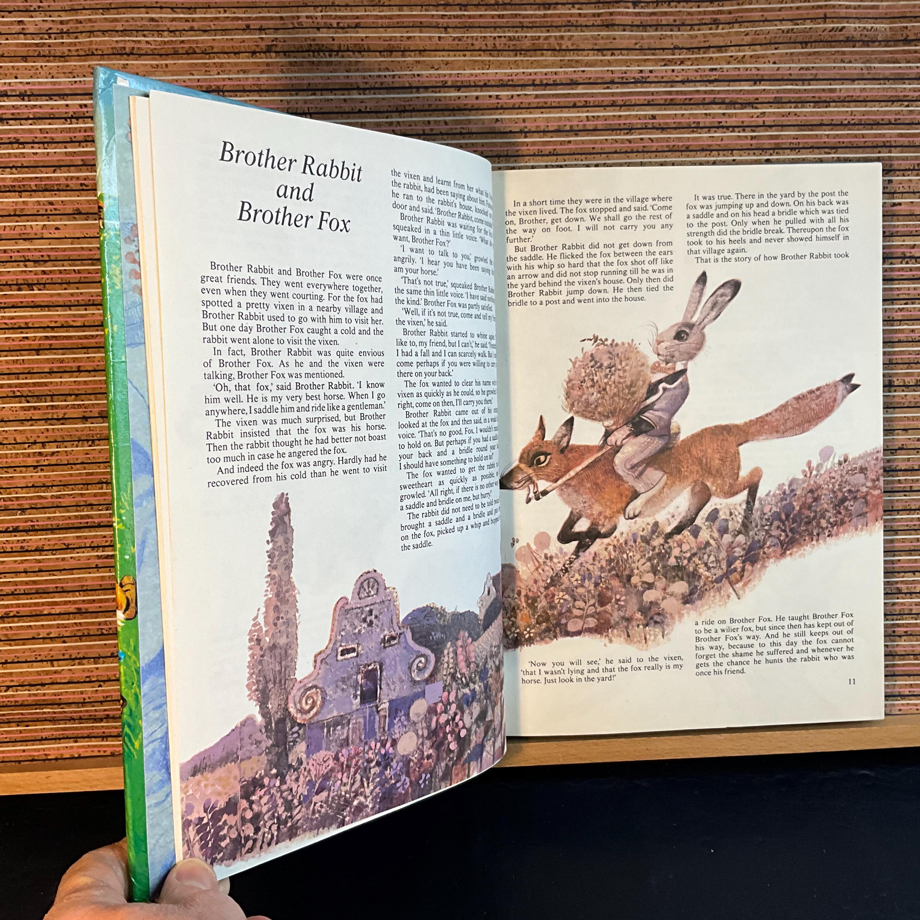 チェコ　ヴィンテージ絵本　ANIMAL FAIRY STORIES チェコ ヴィンテージ絵本 ANIMAL FAIRY STORIES