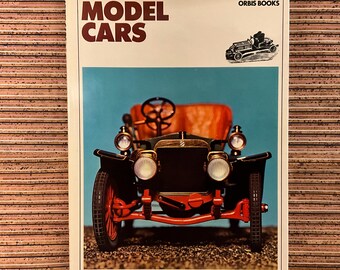 Mary Ford's Cake Designs Book: 1984 First Edition Illustrated