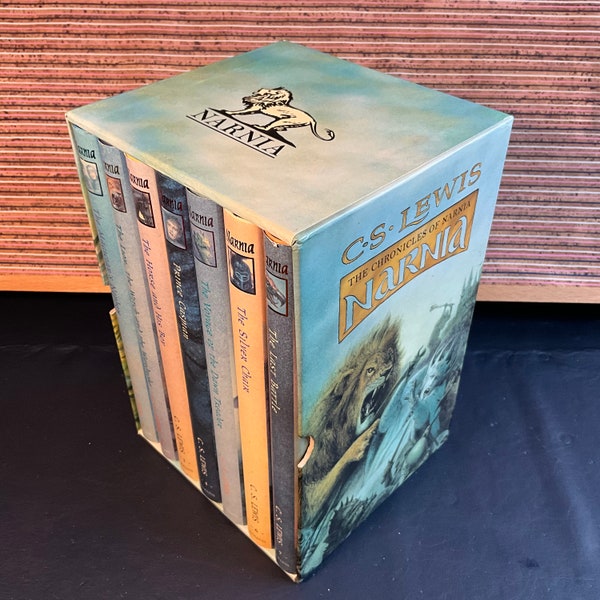 The Chronicles of Narnia by C.S. Lewis, Illustrated by Pauline Baynes - Vintage 7-Volume UK Hardback Box Set, The Book People, Collins, 1997