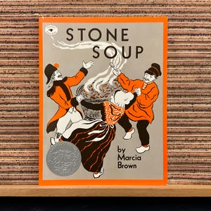 Sopa de Piedra: Un Viejo Cuento de Marcia Brown - Libro infantil ilustrado vintage estadounidense, Aladdin Picture Books 1997