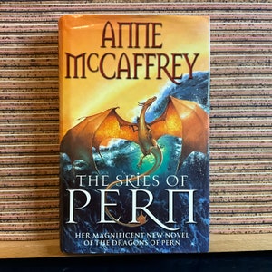 Niebo Pern autorstwa Anne McCaffrey - Vintage Pierwsze wydanie brytyjskie, pierwsze wydanie, książka w twardej oprawie, Bantam Press, 2001