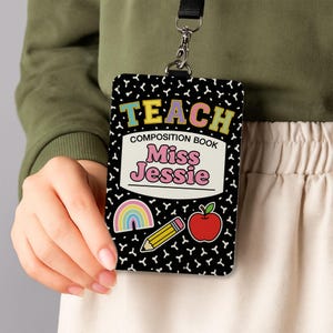 Benutzerdefinierte Lehrer Ausweishalter, Komposition Buch ID Tag, Geschenk für Fräulein Jessie, niedliches Regenbogen Apfel Bleistift Schlüsselband