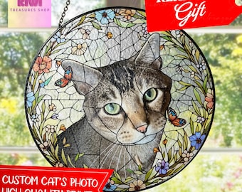 Custom Cat Portrait Suncatcher: Glass Pet Memorial Gift