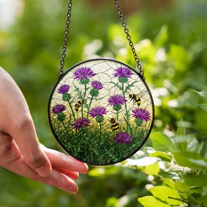 Purple Thistle and Bee Glass Suncatcher – Scottish Wildflower Window Hanging Gift for Nature Lovers, Gardeners, Cottagecore Decor