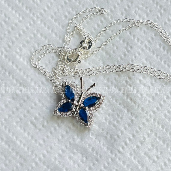 ORIDIO Collana Donna In Argento 925 Con Ciondolo Croce E Farfalla – Diamante Coltivato 0.035ct, Placcata Oro Bianco 18K