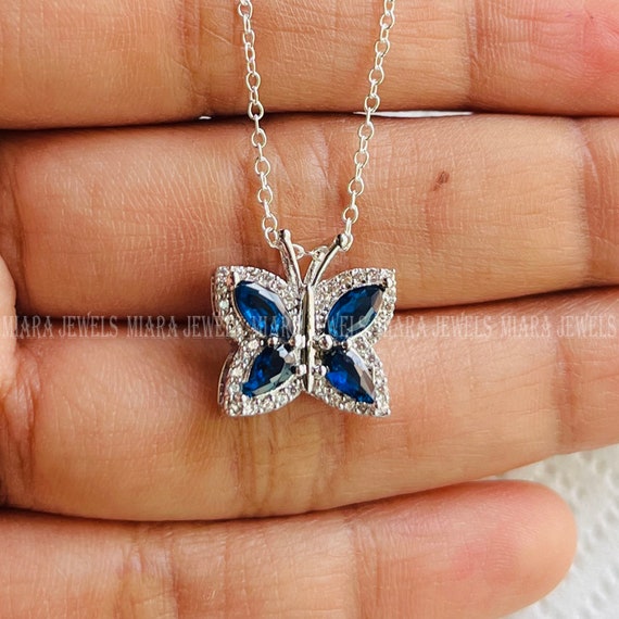 Collana con croce in argento sterling 925 placcata in oro