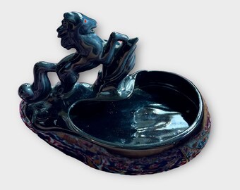 Vaso da fiori Beauceware a forma di stallone nero, ceramica del Quebec in stile Mid-Century Modern, piatto vintage a forma di cavallo, ceramica canadese, decorazione MCM
