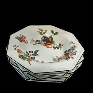 Johnson Brothers Fresh Fruit Octagonal Soup Bowls, Set of 4, 9.5” Art Deco Style, Vintage England 1990, Fruit & Green Rim