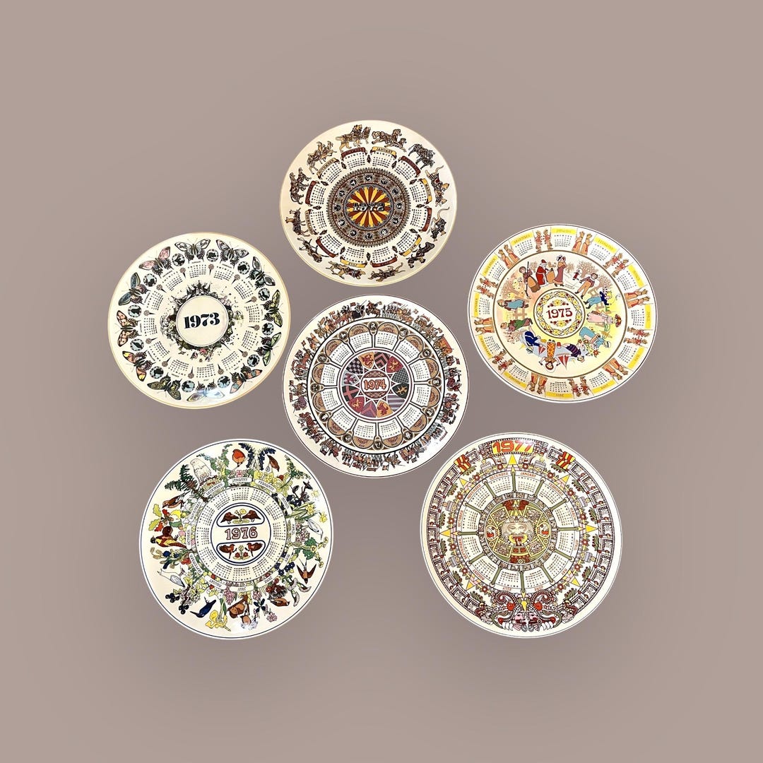 ヴィンテージ ウェッジウッド カレンダープレートセット 1972～1977年
