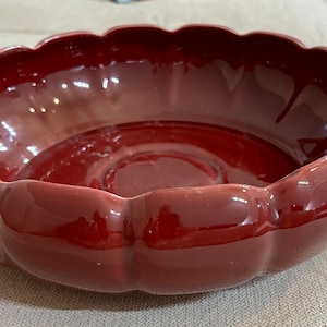Mid Century Quebec Beauceware Burgundy Pottery Planter Bowl 207, large planter bowl, indoor planter, pottery serving bowl, scallop edge bowl