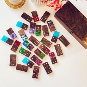Handmade dominoes made of walnut wood in an oak wood box|Wood epoxy resin|Luxury collectible dominoes|Wood colorfull resin box|Gift for him