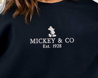 Embroidery Mickey Sweatshirt, Embroidered Disney Hoodie, Mickey Youth Sweatshirt, Disney Kid Sweatshirt, Disney Wear, Disney Vacation Hoodie