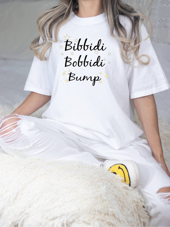Bibbidi Bobbidi Bump T-shirt, Disney Pregnancy Shirt, Pregnant Mom Top,  Comfort Colors Tee, Disney Pregnancy T-shirt, Disney Mother Shirt