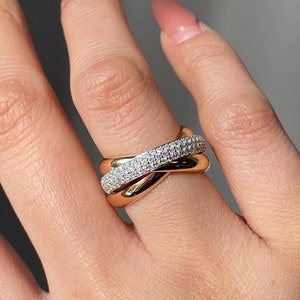 Cartier trinity ring wedding band top